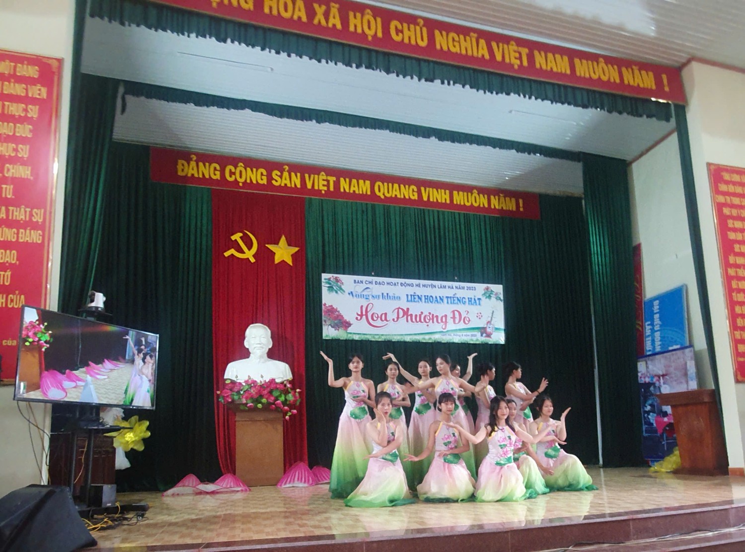 HÌNH ẢNH HOẠT ĐỘNG