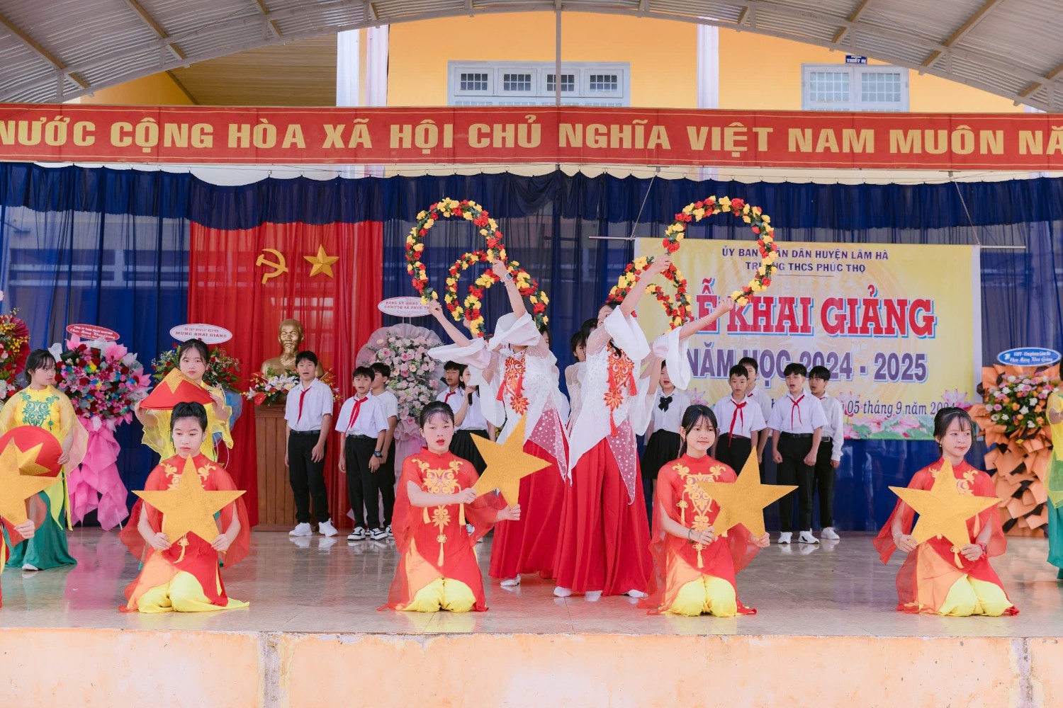 KHAI GIẢNG NĂM HỌC 2024 - 2025