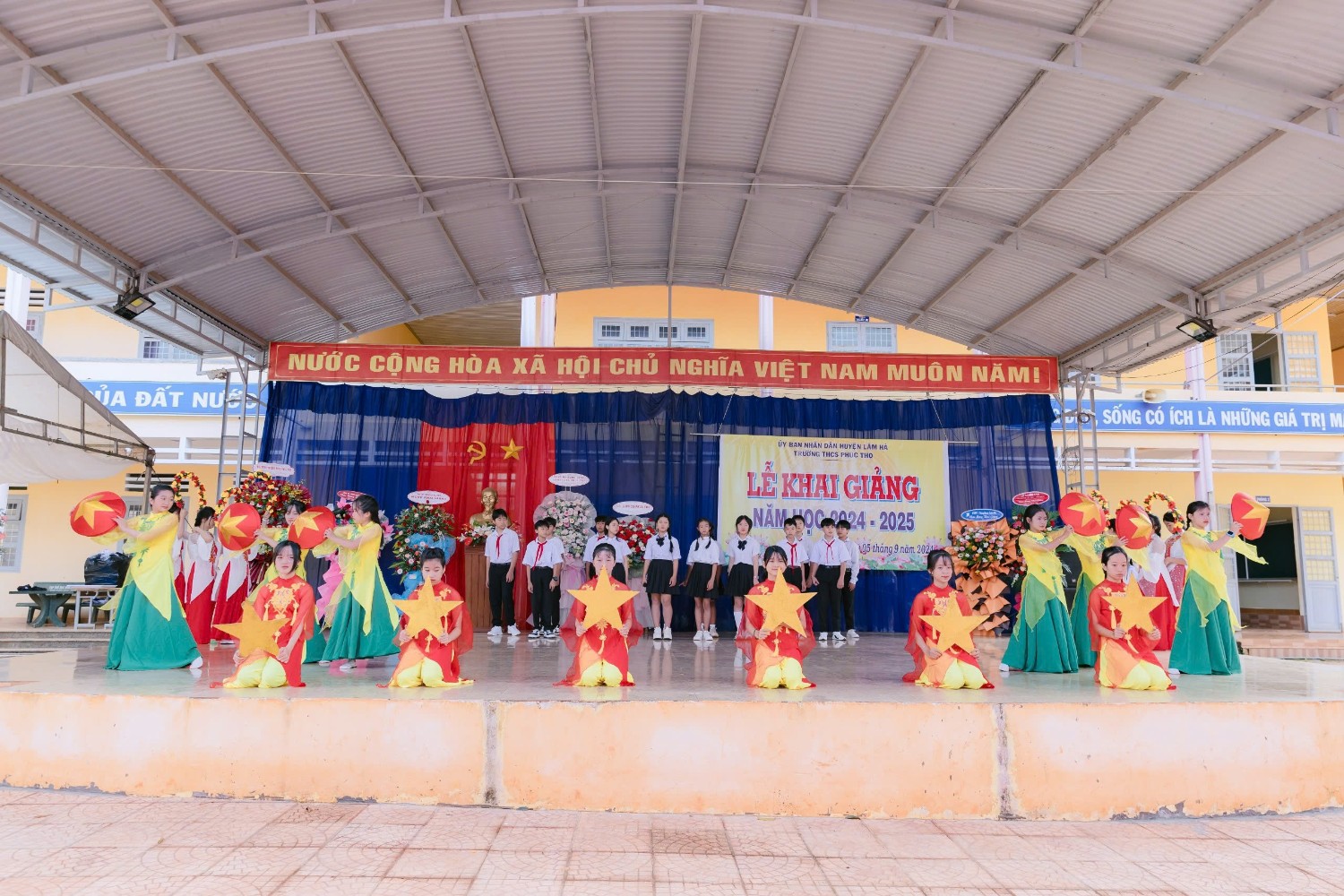 KHAI GIẢNG NĂM HỌC 2024 - 2025