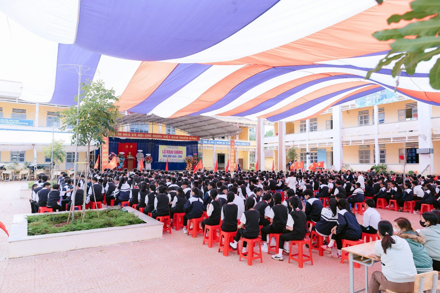 KHAI GIẢNG NĂM HỌC 2024 - 2025