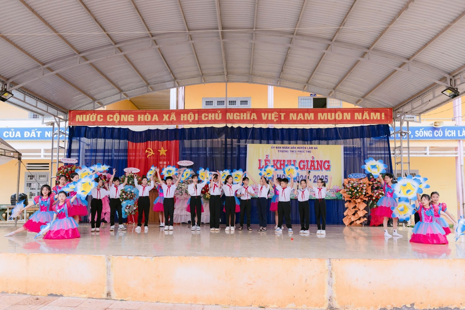 KHAI GIẢNG NĂM HỌC 2024 - 2025