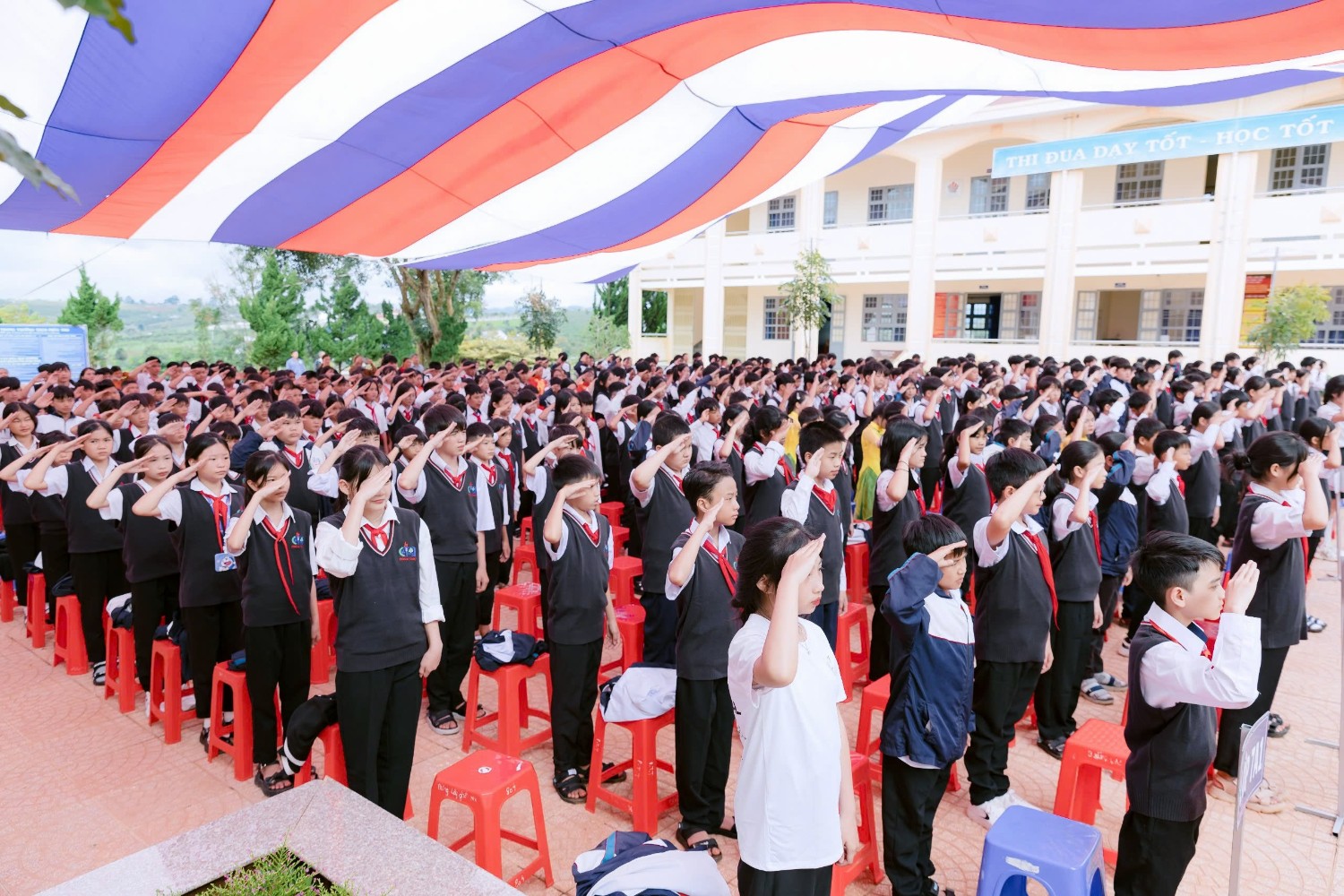 KHAI GIẢNG NĂM HỌC 2024 - 2025